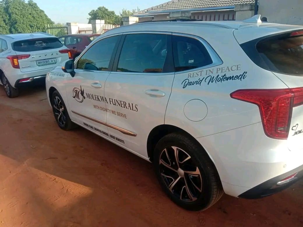 Tribute Vehicle